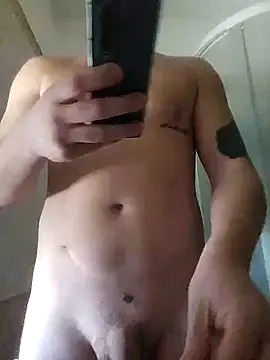 Snapshot of superdick3204 chatting on 03/11/25, 10:18 superdick3204 online show from 03/11/25, 10:18