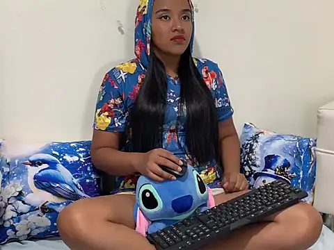 Snapshot of giselao chatting on 01/14/25, 03:11 giselao online show from 01/14/25, 03:11