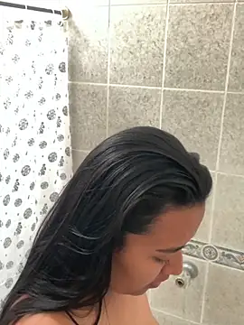 Snapshot of giselao chatting on 01/24/25, 05:21 giselao online show from 01/24/25, 05:21