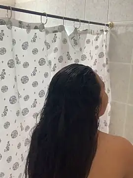 Snapshot of giselao chatting on 02/21/25, 02:59 giselao online show from 02/21/25, 02:59