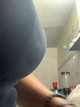 Snapshot of giselao chatting on 02/24/25, 01:02 giselao online show from 02/24/25, 01:02