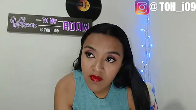 Snapshot of giselao chatting on 02/28/25, 01:15 giselao online show from 02/28/25, 01:15