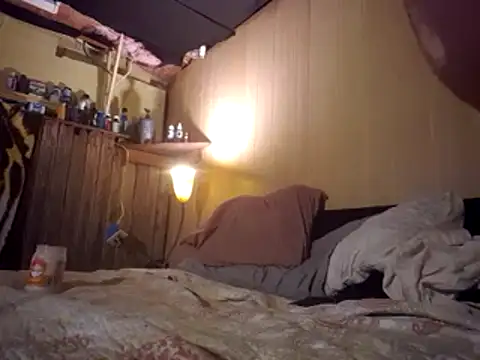 Snapshot of hesjustafriend chatting on 03/09/25, 11:58 hesjustafriend online show from 03/09/25, 11:58