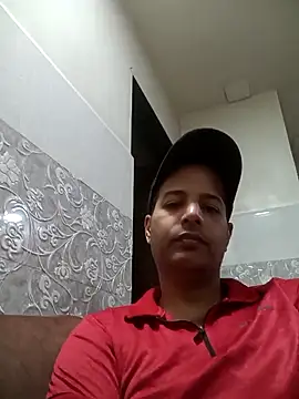 Snapshot of RohiniandJack chatting on 10/28/25, 01:47 RohiniandJack online show from 10/28/25, 01:47