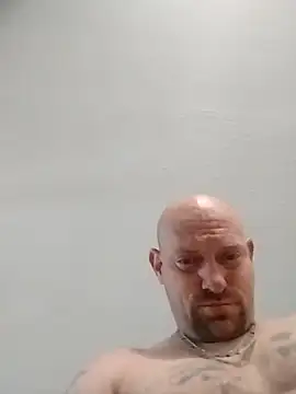 Snapshot of jayjay198080 chatting on 01/26/25, 03:47 jayjay198080 online show from 01/26/25, 03:47