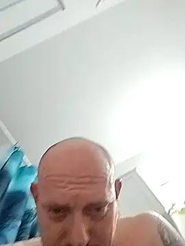 Snapshot of jayjay198080 chatting on 03/03/25, 09:22 jayjay198080 online show from 03/03/25, 09:22