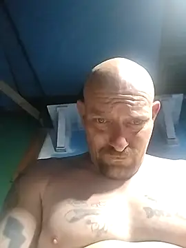 Snapshot of jayjay198080 chatting on 03/04/25, 03:26 jayjay198080 online show from 03/04/25, 03:26