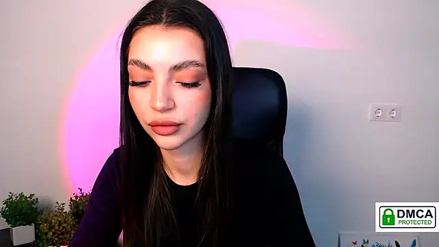 Lexi Jous online show from 11/11/25, 02:17