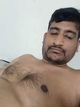 Snapshot of honeyrose765 chatting on 02/07/26, 08:01 honeyrose765 online show from 02/07/26, 08:01