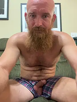 Snapshot of 32XRedBeard chatting on 05/09/26, 03:50 32XRedBeard online show from 05/09/26, 03:50