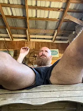 Snapshot of 32XRedBeard chatting on 05/14/26, 09:54 32XRedBeard online show from 05/14/26, 09:54