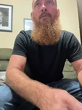 Snapshot of 32XRedBeard chatting on 07/01/26, 10:09 32XRedBeard online show from 07/01/26, 10:09