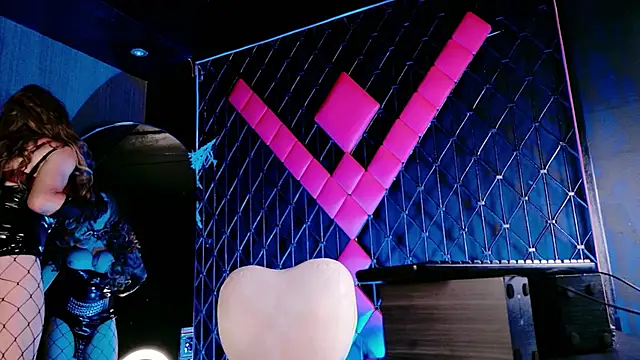 Domina-tef online show from 10/10/25, 11:59