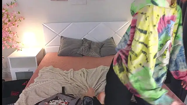 Ink  pleasure online show from 03/21/25, 09:12