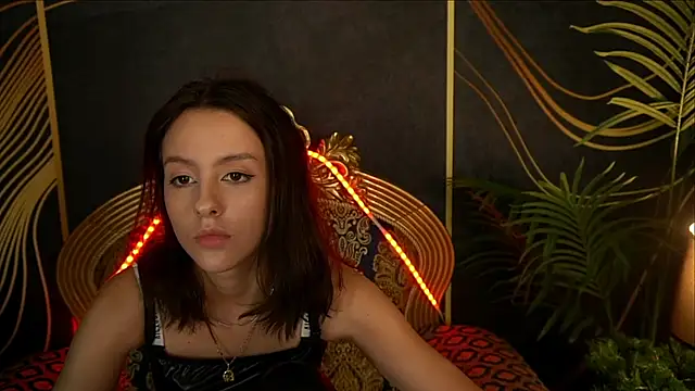 AnnaElys online show from 02/05/25, 01:11