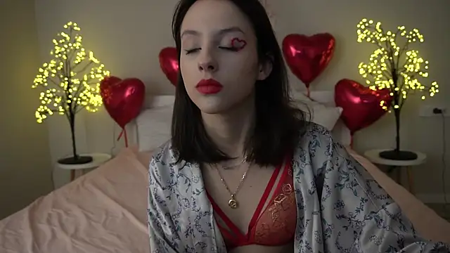 AnnaElys online show from 02/11/25, 09:53