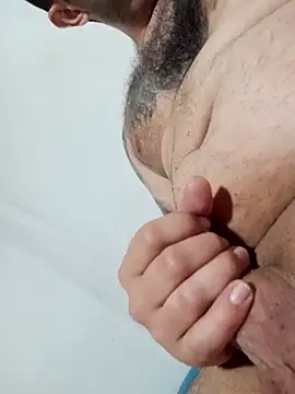 plopez900333 online show from 11/30/25, 11:20