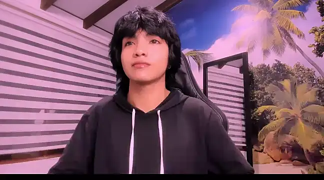 AllanYong18 online show from 01/30/25, 12:29