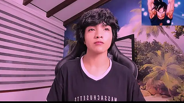 AllanYong18 online show from 02/21/25, 03:45