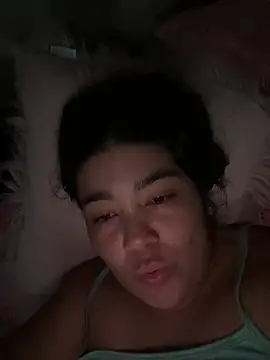 Snapshot of karla_hotgirl chatting on 01/23/25, 02:44 karla hotgirl online show from 01/23/25, 02:44