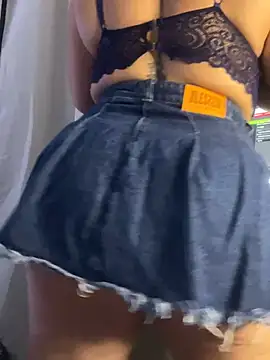 Snapshot of karla_hotgirl chatting on 03/22/25, 03:41 karla hotgirl online show from 03/22/25, 03:41