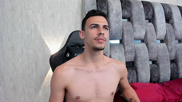 Snapshot of Jacob_Janner chatting on 01/22/25, 02:26 Jacob Janner online show from 01/22/25, 02:26