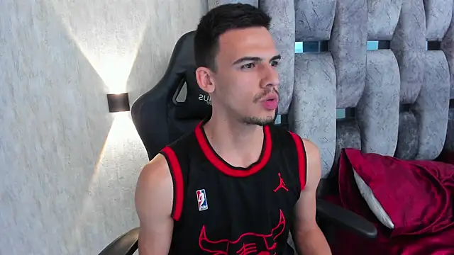 Snapshot of Jacob_Janner chatting on 01/23/25, 08:57 Jacob Janner online show from 01/23/25, 08:57