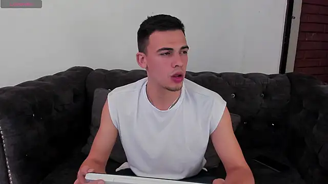 Snapshot of Jacob_Janner chatting on 03/06/25, 07:57 Jacob Janner online show from 03/06/25, 07:57