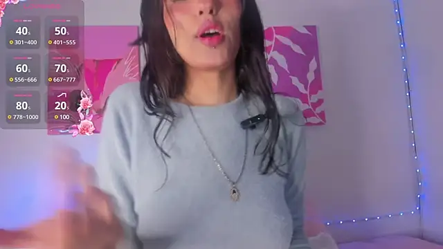 Snapshot of tattl2222 chatting on 01/12/25, 10:02 tattl2222 online show from 01/12/25, 10:02