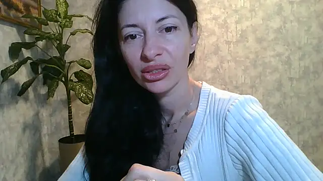 LissaBlossom online show from 06/16/26, 05:10