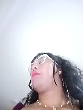 JaquiDi online show from 03/25/26, 04:24