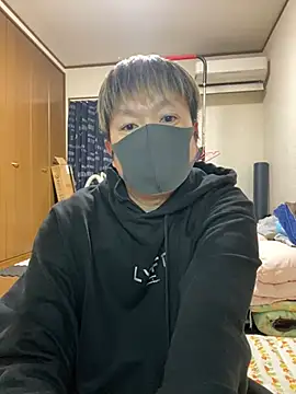 Snapshot of K0718 chatting on 02/07/25, 03:12 K0718 online show from 02/07/25, 03:12