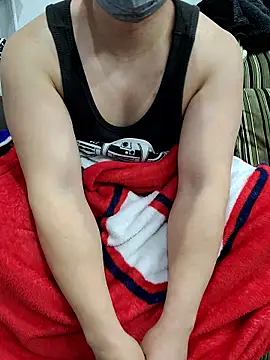 Snapshot of K0718 chatting on 02/11/26, 07:24 K0718 online show from 02/11/26, 07:24