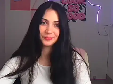 Snapshot of Amalia_amor chatting on 03/21/26, 06:40 Amalia amor online show from 03/21/26, 06:40