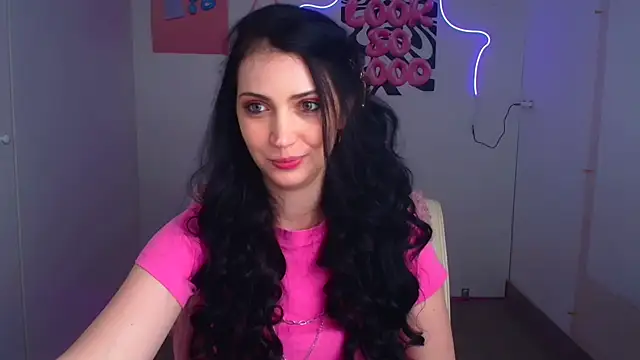 Snapshot of Amalia_amor chatting on 04/13/26, 05:46 Amalia amor online show from 04/13/26, 05:46
