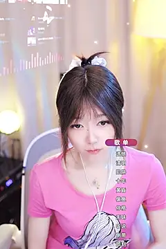 Snapshot of Zoe-99 chatting on 01/29/25, 01:07 Zoe-99 online show from 01/29/25, 01:07