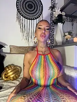 CheekyChels online show from 03/16/25, 04:12