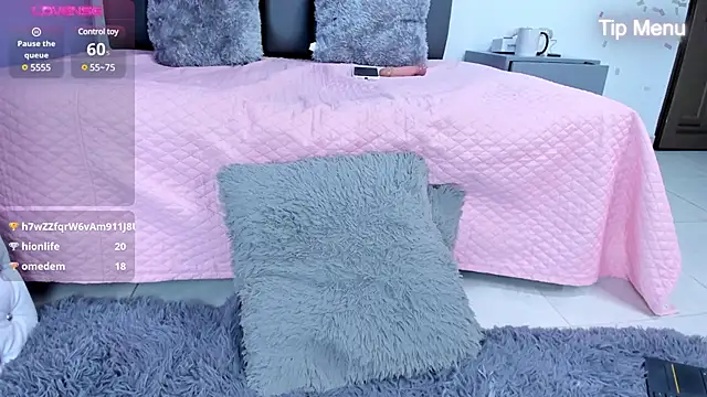 Snapshot of kathy_bakerr chatting on 01/15/25, 11:30 kathy bakerr online show from 01/15/25, 11:30