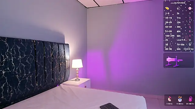 Snapshot of kathy_bakerr chatting on 09/22/25, 08:11 kathy bakerr online show from 09/22/25, 08:11