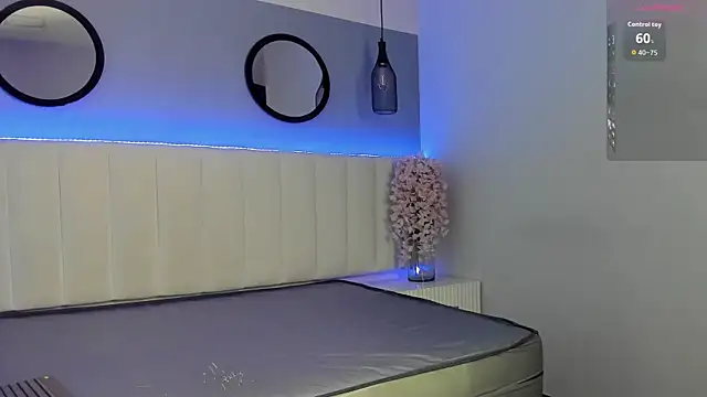 chelsea bolton  online show from 06/26/26, 12:09