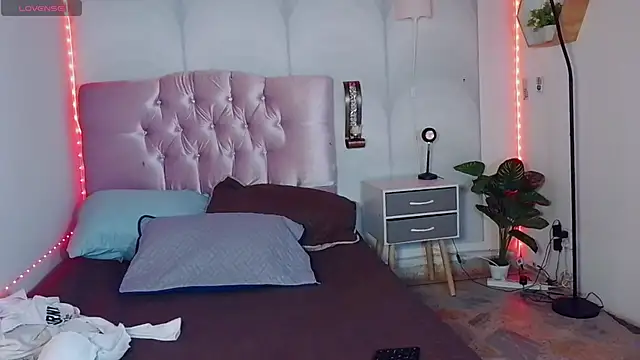 madison oli online show from 03/18/25, 06:46