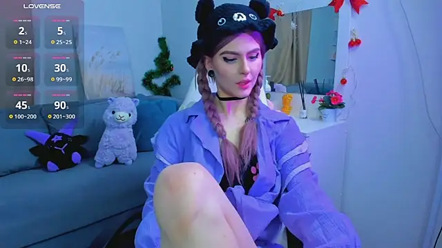 Emily  Mooree online show from 01/16/25, 04:07