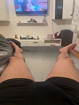 Teo2003 online show from 12/17/25, 06:14