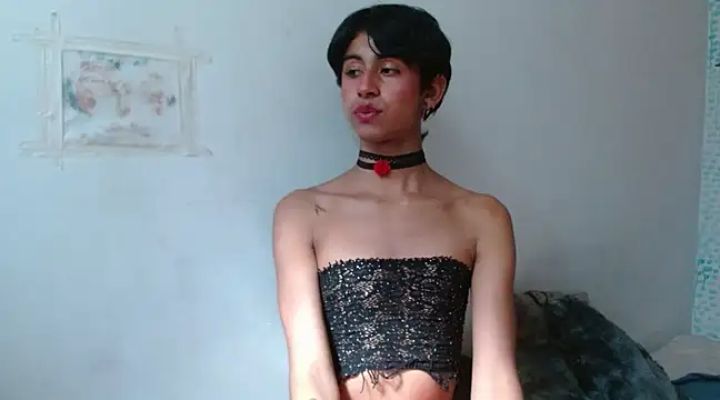 Snapshot of boysLittle chatting on 02/18/25, 03:10 boysLittle online show from 02/18/25, 03:10