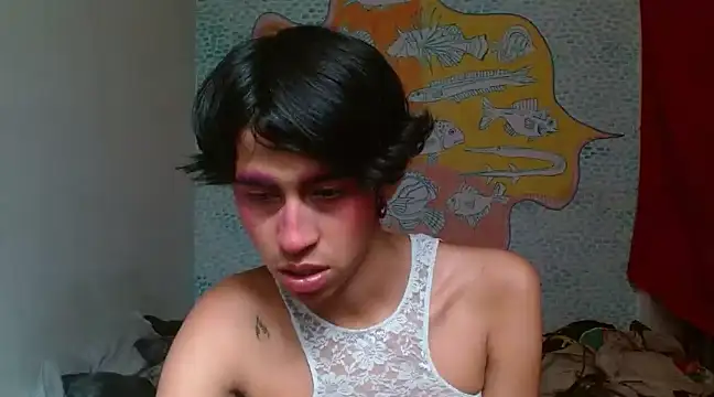 Snapshot of boysLittle chatting on 02/24/25, 03:20 boysLittle online show from 02/24/25, 03:20