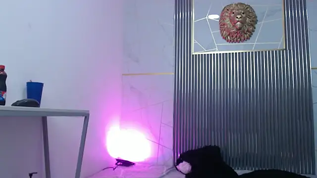 gabriela cortez online show from 04/27/26, 03:59