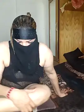 Snapshot of Mayan9 chatting on 01/14/25, 07:21 Mayan9 online show from 01/14/25, 07:21