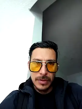 Snapshot of tony-camargo chatting on 01/09/25, 05:00 tony-camargo online show from 01/09/25, 05:00