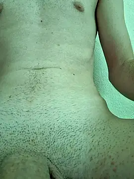 Snapshot of CSantiago01 chatting on 03/08/25, 05:33 CSantiago01 online show from 03/08/25, 05:33