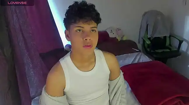 Snapshot of dani_angels__ chatting on 01/16/25, 09:30 dani angels online show from 01/16/25, 09:30